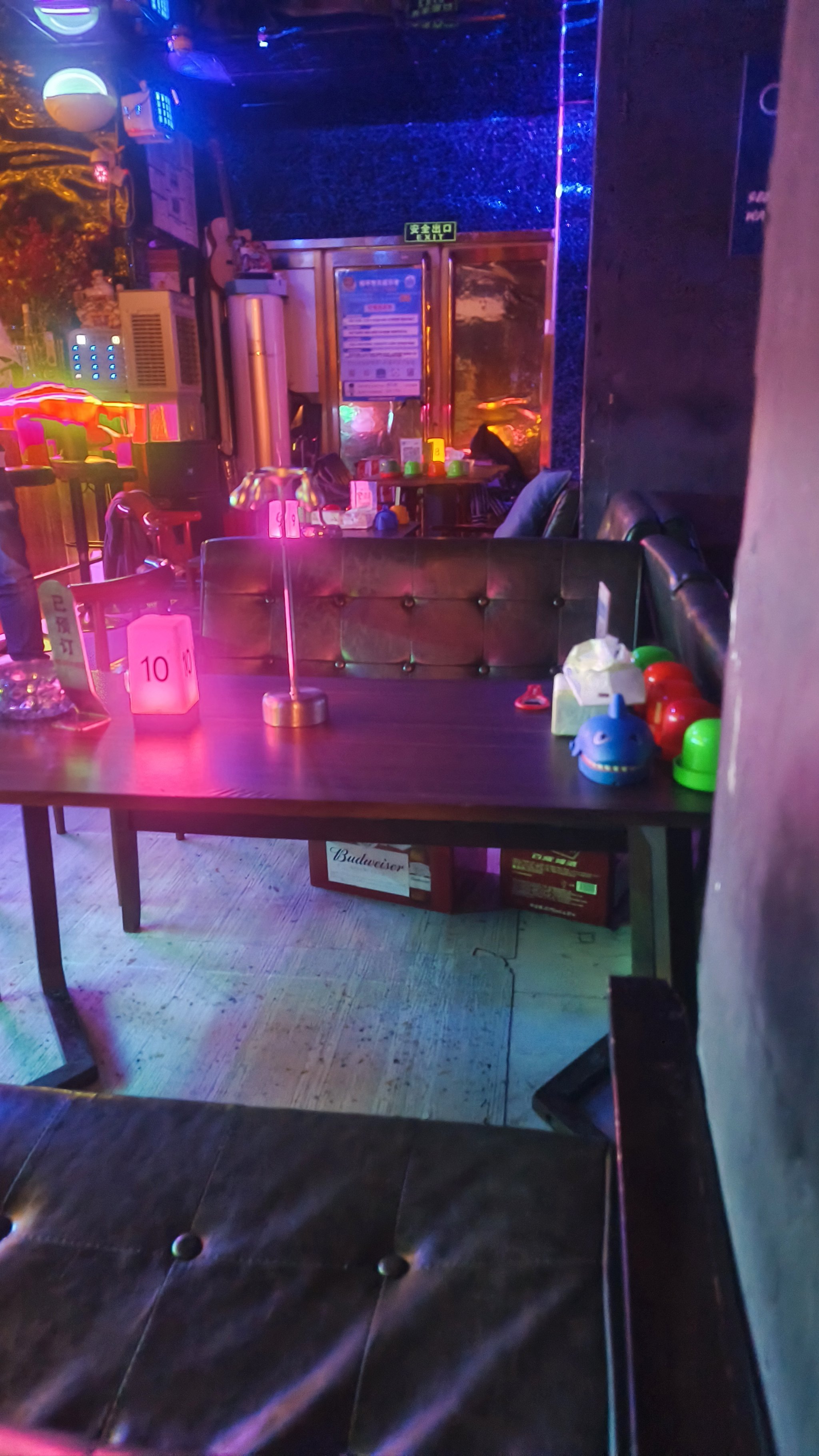 柳州商务KTV绝佳推荐-城中区ktv预订